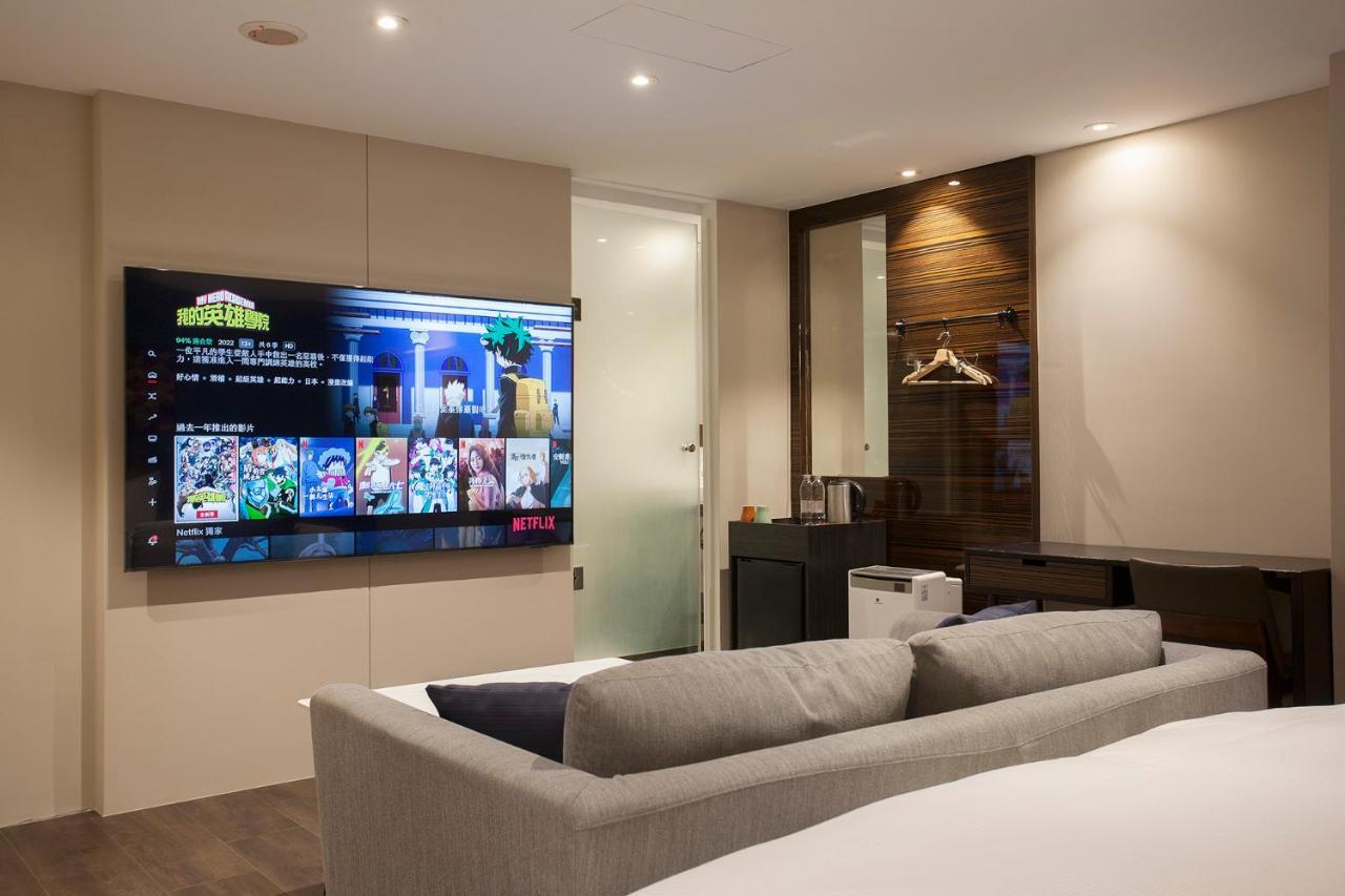P&F Hotel Тайчжун Экстерьер фото