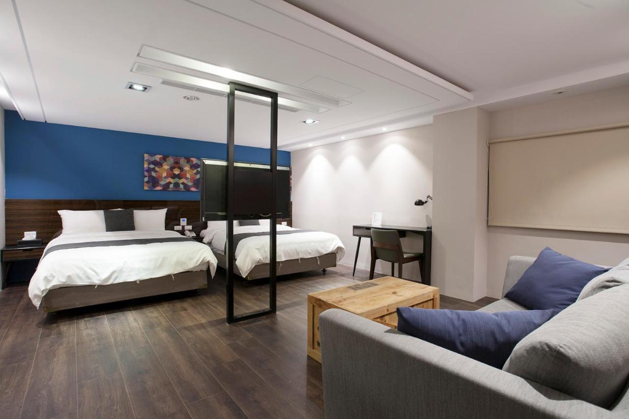 P&F Hotel Тайчжун Экстерьер фото